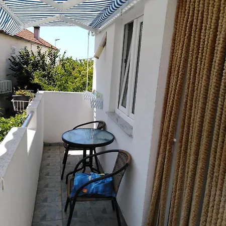 Damir Kazija Apartmán *